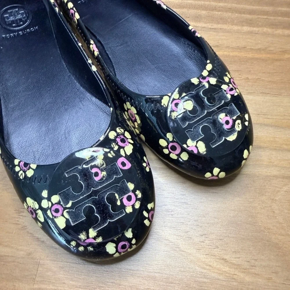Tory Burch Minnie Travel Ballet Flats 5.5 Floral Patent Leather Black Logo